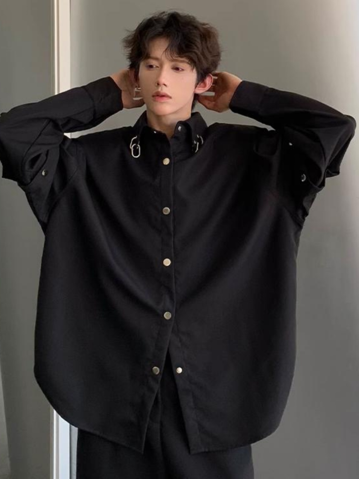 Black Long Sleeve Collared Men - Streetwear Brand Model บทวิจารณ์และราคา