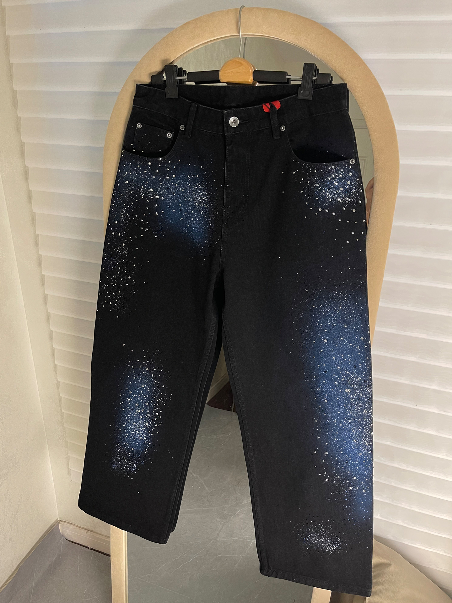 Parisian Style Glitter Denim J - Streetwear Brand Jeans บทวิจารณ์และราคา