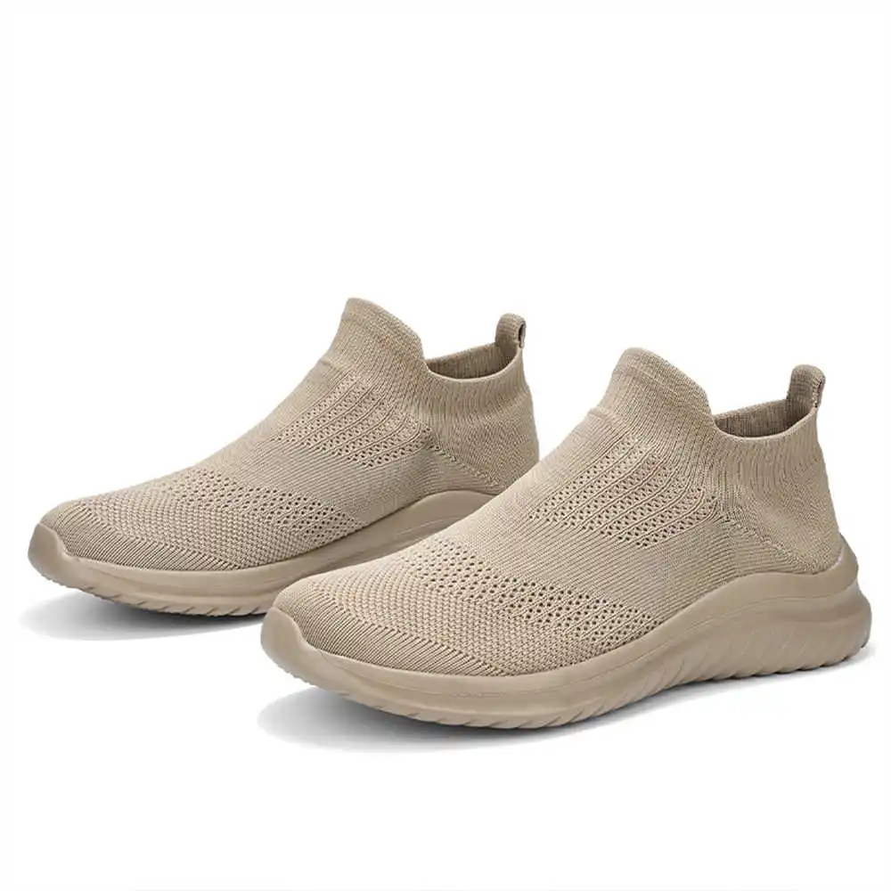 Beige Soft New Novelty Tennis  - Streetwear Brand Model บทวิจารณ์และราคา